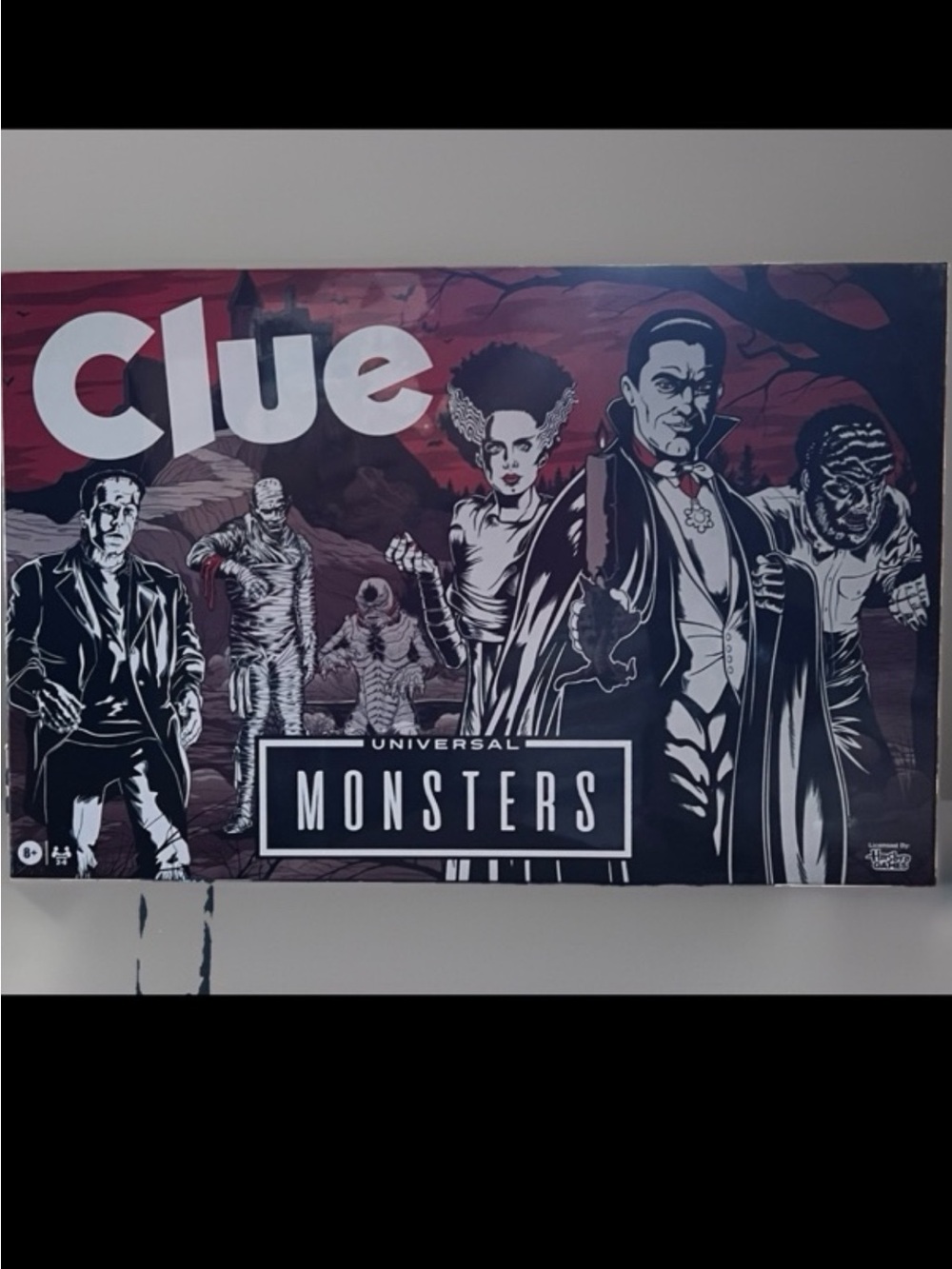 Clue Universal Monsters Board Game - Black and Red